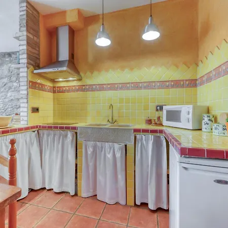 Διαμέρισμα Spacious With Terrace