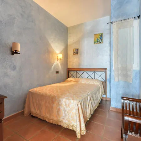 Διαμέρισμα Spacious With Terrace