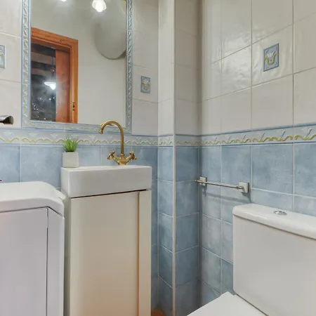 Spacious With Terrace *